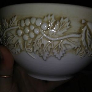 Euro Grape & Pear Relief Bowls